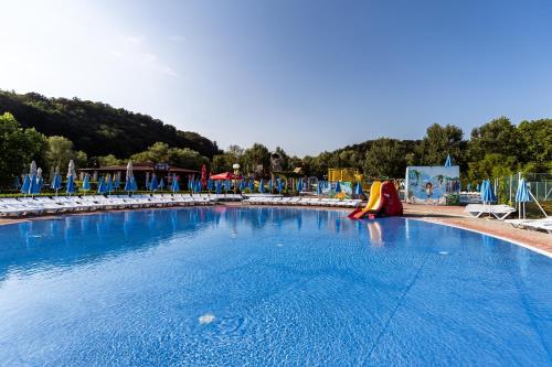 Воден парк, Apartment Romeo & Julija, Near terme Olimia, Free Parking in Подчертек