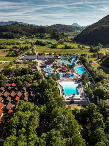Воден парк, Apartment Romeo & Julija, Near terme Olimia, Free Parking in Подчертек