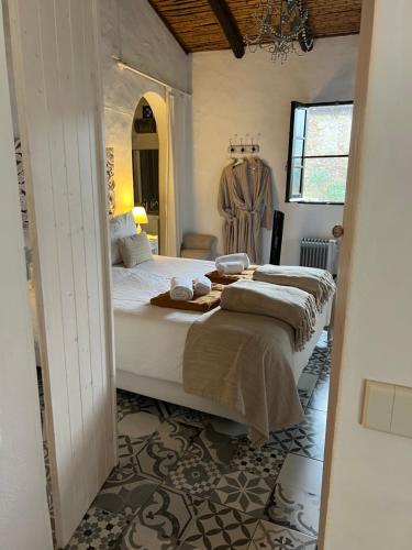 Two Bedroom House image 10