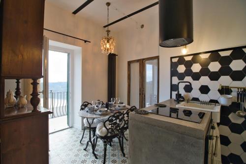 Suite Vista Lago Nemi Relax Roma in Nemi