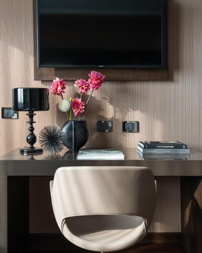  Crowne Plaza Milan City by IHG in Mailand