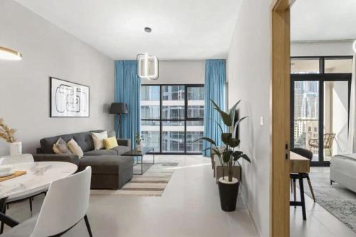 Silkhaus design 1BDR with Burj Khalifa view in new tower - image 7