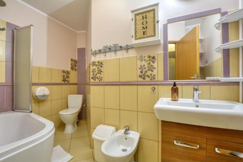 Apartament Harmont Montis- dawna Zającówka - centrum miasta w leśnej enklawie, Szklarska Poręba (foto 5)