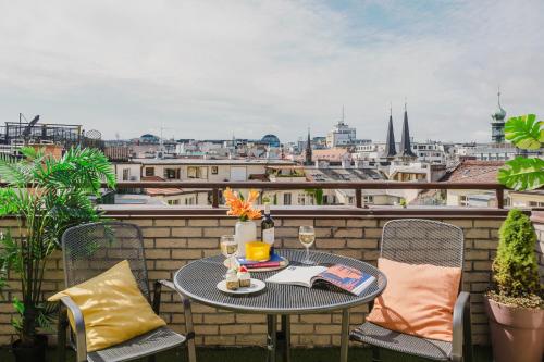 Prague Days - Maisonette retreat with Terrace, AC and TV Tower View, Praha (fotografie 8)