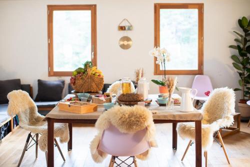 Nature getaway in cottage, hiking, pool, climbing in 皮熱泰涅