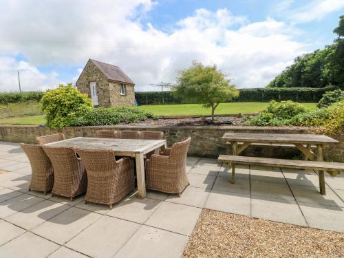 Buitenkant, The Sycamores in Llawhaden