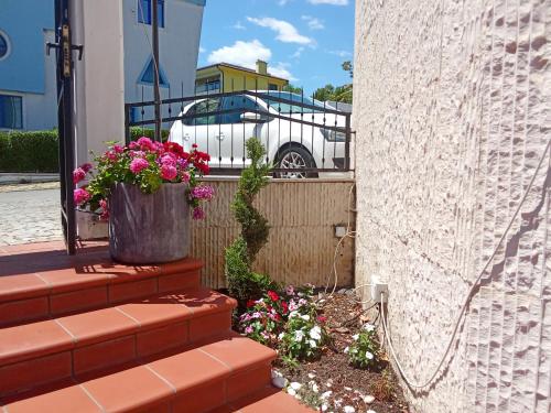 Alekta Hotel - Free Parking