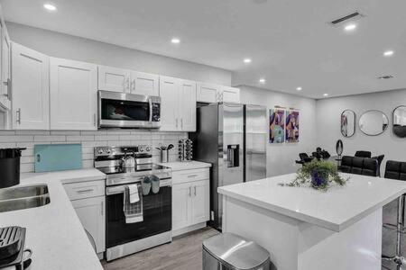 Near Sunny Isle beach & Aventura in North Miami Beach, USA