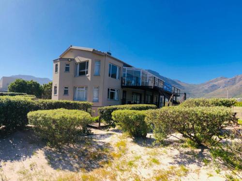 Dune Lodge - image 7