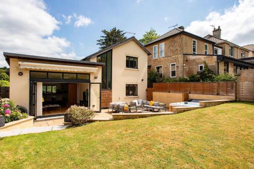 Bright Lofty House with Parking and Hot Tub, Bath (fotografie 5)