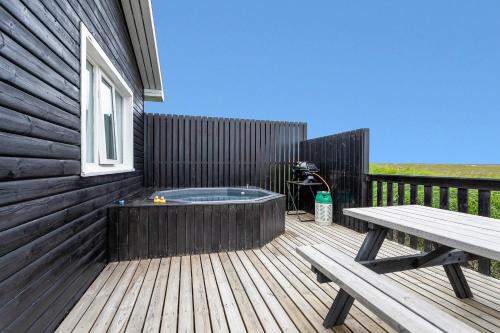 Ocean Break Cabins in Gardur