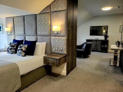 Mill Park Hotel - image 13