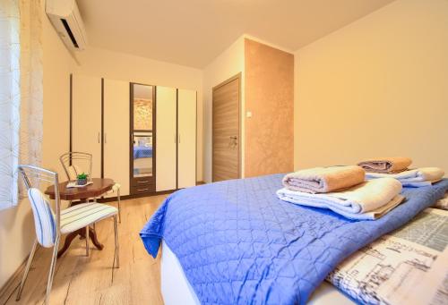 Two-Bedroom Apartment image 8