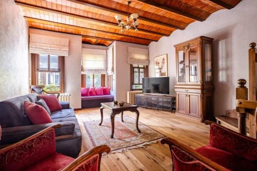 Chic 2br Retreat House - Heart Of Cihangir! #394, Estambul (foto 7)