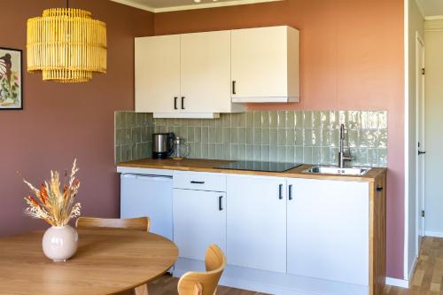 Kitchen, Glaskogen Apartments in Björbol