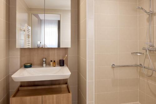 Zenitude Hôtel-Résidences Perpignan - 샤워실
