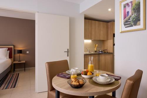 Zenitude Hôtel-Résidences Perpignan - Accommodation