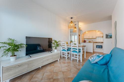 Ocean View - 1 Bedroom Apartment in Los Cristianos, Arona (fotografie 11)
