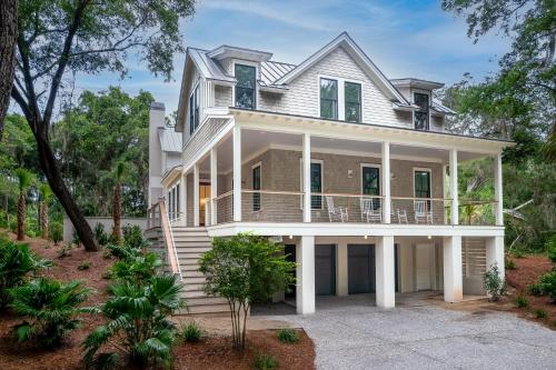 2680 Gnarled Pine in Seabrook saar (SC)