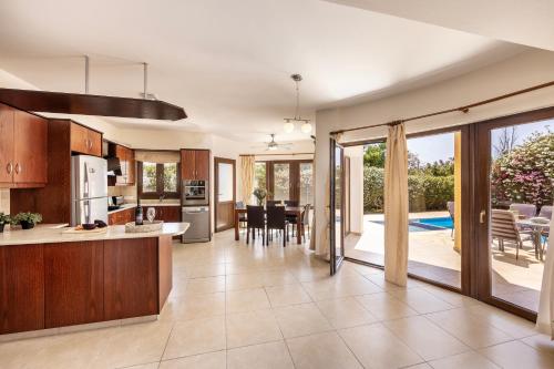 Villa Tsikkos Tria - image 12