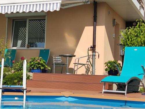 Zwembad, Joli studio avec terrasse et vue POUR NON FUMEURS in Belmont-sur-Lausanne