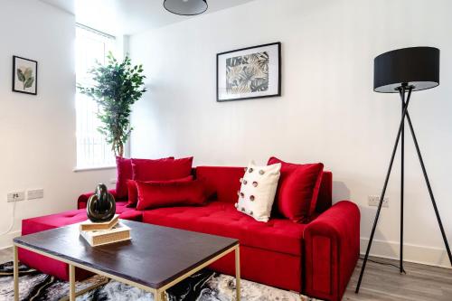 Whitchurch Road Retreat in Cardiff near สวนบิวท์