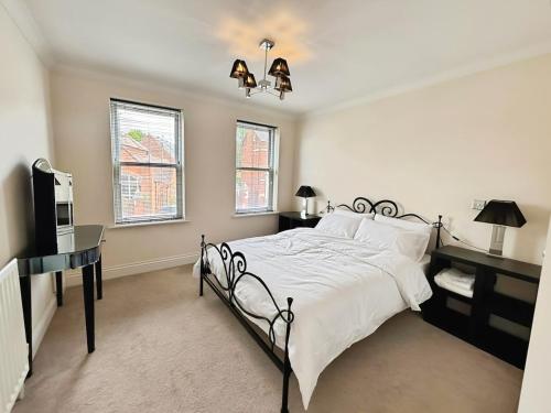 Spacious 3 bed Apt with parking near Harborne High Street, Birmingham (fotografie 9)