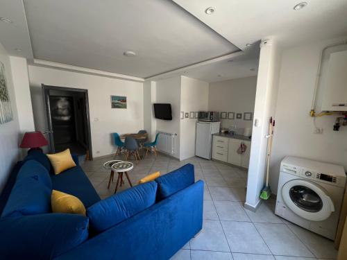 Charmant T2 au cœur du centre-ville in Hai El Moudjahiddine