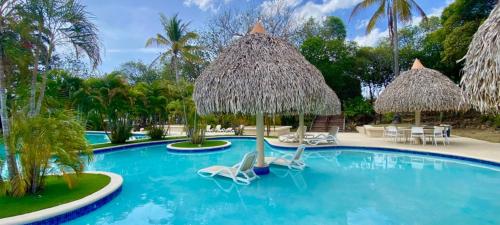 . Exclusiva Suite en Luxury Coronado Beach Club Privado con Piscinas y Golf