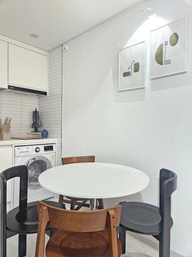 Shinhwahouse in Seoul Station