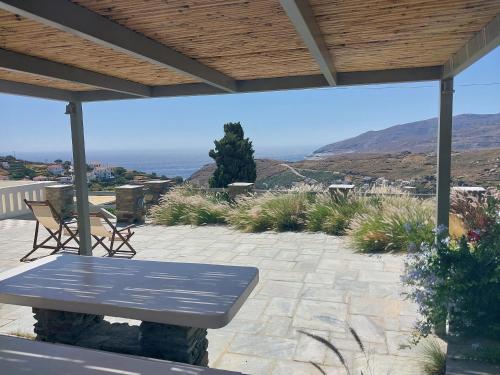Spiti Sea View Neoclassical House in Stenies, Андрос (фото 8)