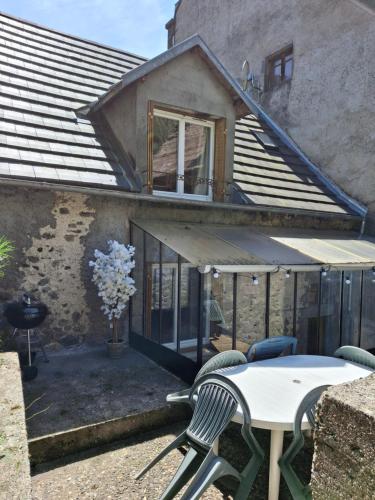 สวน, Maison de Bourg in โรชฟอร์-มงตาญ