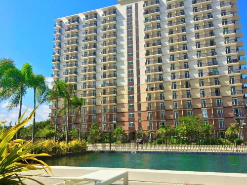 Cozy Studio Unit with Balcony Near Mactan Airport, Sea & City View