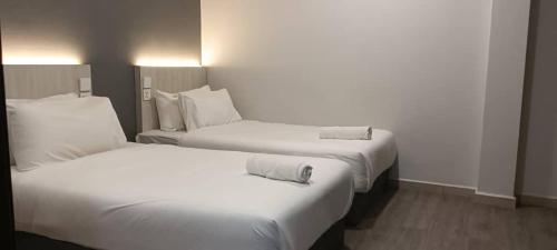 The Great Hotel Room Type - Deluxe Twin Room