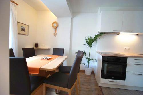 Apartments Rezia - image 12