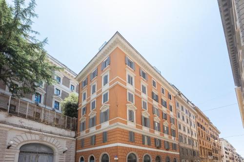 Monti Atmosphere Apartment by Rental in Rome, Roma (foto 2)