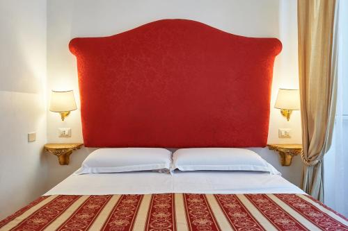 Hotel Virginia - image 8