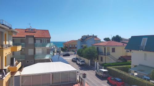 TRILOCALE A DUE PASSI DAL MARE E DAL CENTRO- cod 499