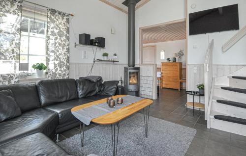 Cozy Apartment In Syssleback With Sauna in Branas