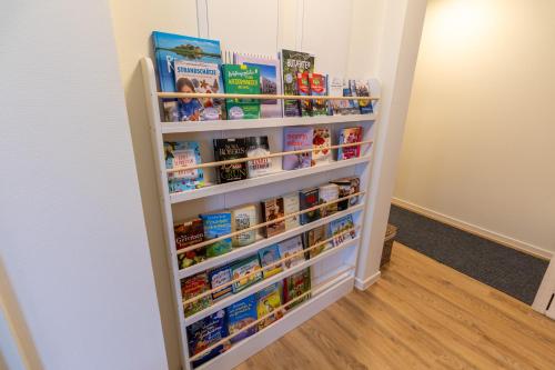 Lotta – Familienfreundliche Ferienwohnung mit Sauna & nah am Strand!, Tossens (foto 9)