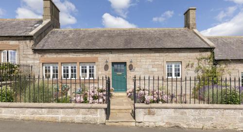 Zunanjost, Farm Cottage in Cheswick