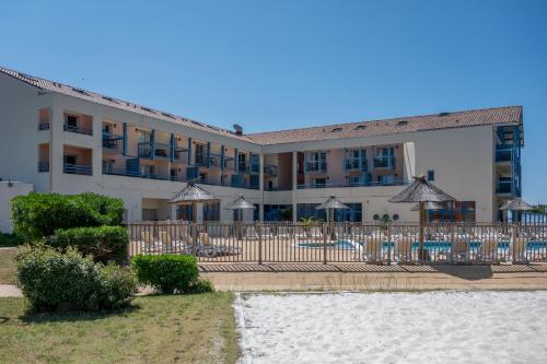 Résidence Odalys Du Port - image 8