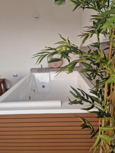 Dillo alla Luna luxury apartment, Naples (photo 6)