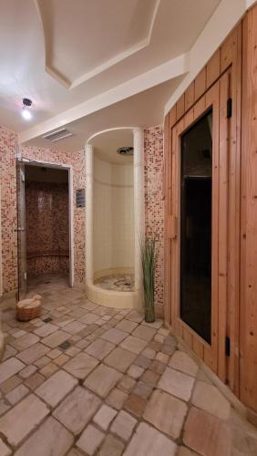 Spa, Hotel Garni Royal in Livinallongo