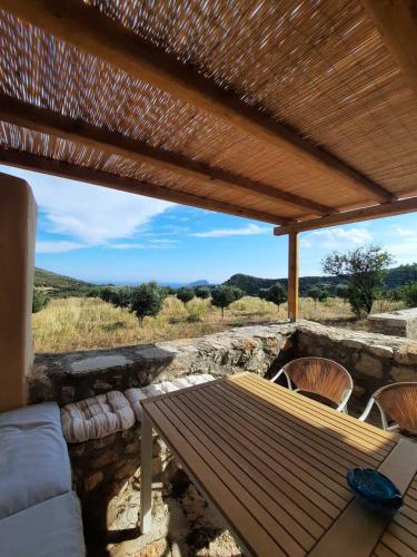 Traditional house in Kalamos in Kalamos (Cythera)
