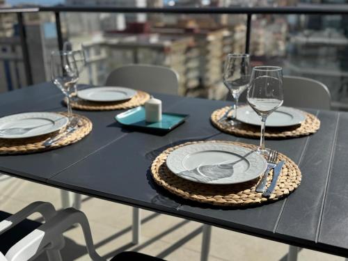 Two-Bedroom Deluxe Apartment with Ocean View image 10
