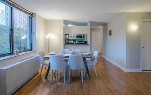 Fully Furnished 2BR 2Bath Unit in NYC, New York (Foto 2)