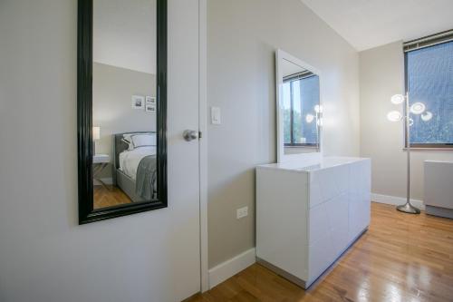 Fully Furnished 2BR 2Bath Unit in NYC, New York (Foto 10)
