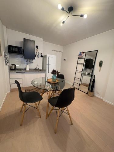 One-Bedroom Apartment image 5