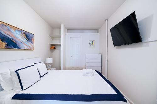 Contemporary 1 Bedroom Apartment in NYC, New York (photo 4)